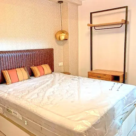 Palacete Nazari 3000 Apartment Granada